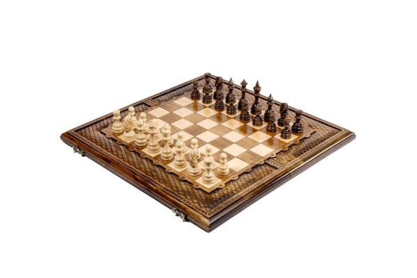 Parduodami klasikiniai prabangūs šachmatų-Backgammon šachmatų rinkiniai